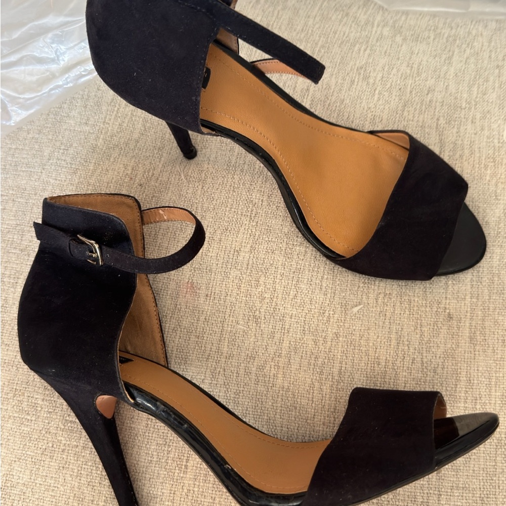 Zara Elegant Black Suede Heels